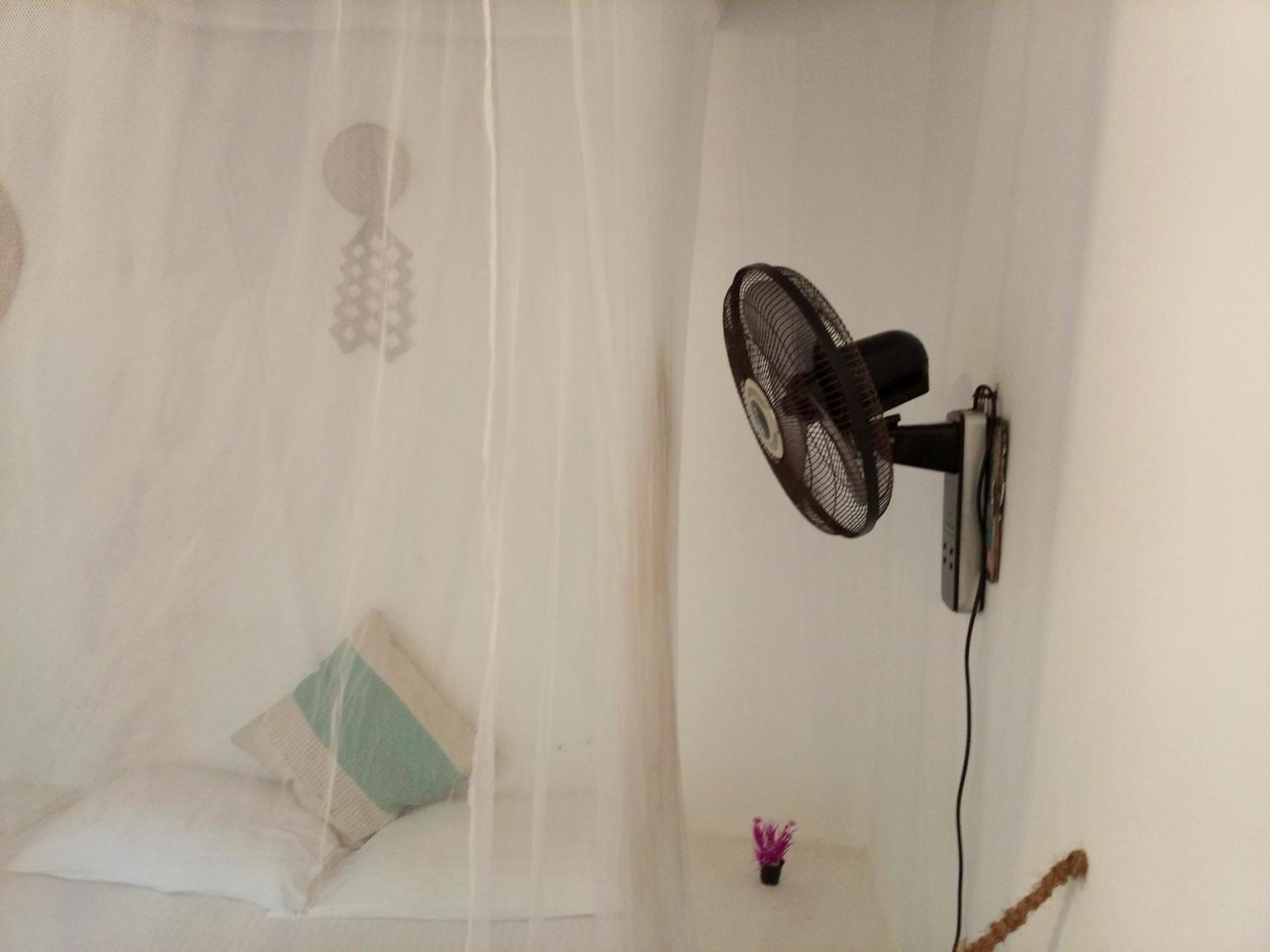 Hiriketiya Mahi Surf Lägenhet Dikwella Exteriör bild
